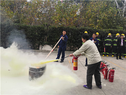 消防演练7_副本.jpg